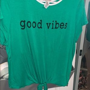 good vibes crop top